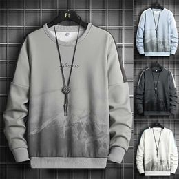 Men's Sweatshirts Casual Round Neck Fashion Printing Harajuku Style Men Hoodies Long Sleeve Streetwear Sweatshirt 4XL 211014