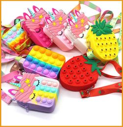 -NUEVO lindo fidget juguetes bolsa de juguete cestas de regalo unicornio simple hoyuelo cuadrado triángulo redondo descompresión dedo juguete mensajero empuje burbuja antiestrés billetera