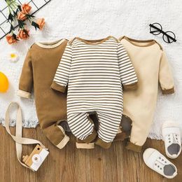Baby Jumpsuits with Patch at Back Hip Fall 2021 Kids Boutique Clothing 0-18m Newborn Infant Toddlers Cotton Long Sleeves Bodysuits Crawl Clothes