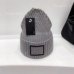 2021 Fashion Beanie classic letter Skull Cold cap Man Woman Warm Fall Winter Fitted Unisex hats Top Quality Christmas gifts