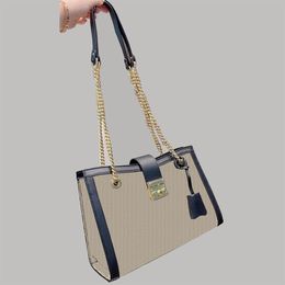 New fashion ladies shoulder bags 2021 classic high quality messenger bag chain style popular handbag