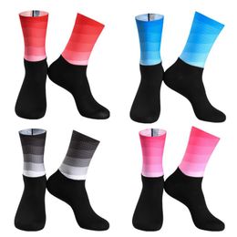 Sports Socks Bike Gradient Color Anti Slip Cycling Men Women Integral Moulding High-tech Bicycle Running Calcetines Ciclismo