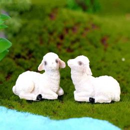 2 Pcs Cute Little Sheep Moss Micro Landscape Terrarium Figurine Decoration Resin Funny Babies Ornament Fairy Garden Miniature C0220