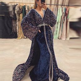 Glitter Moroccan Caftan Sequined Evening Dress Long Sleeves Velvet Beaded V-Neck Navy Blue Dubai Arabic Muslim Mermaid Formal Party Gowns Prom Dresses