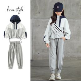 Fashion Big Girls Jogger Set Korean Spring Children Hooded Tops and Loose Sport Pants Autumn Teenage School Girl Outfit 210622