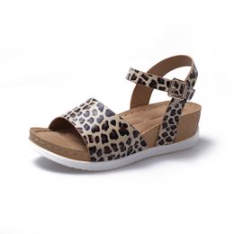 2020 Summer New Sandals Womens Muffin with Rocking Shoes Leopard Sandals Women Polyurethane Large Size Sandals