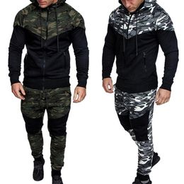 Men Causal Camouflage Print sets Camo Jacket+Pants 2Pc Tracksuit Sportwear Hoodies Sweatshirt &Pant Suit Plus Size 211222