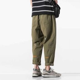 48 outfits con pantalones para hombre | AllinOutfits.com