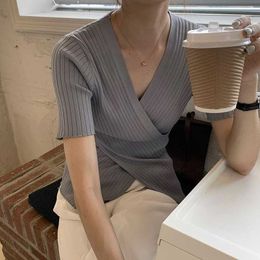 Criss-Cross V-neck Silm Summer Knit Pullover for Women Fashion Short Sleeve Female Tops Elegant Temperament Office Lady Blouses 210525