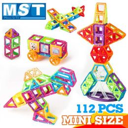 112PCS Mini Magnetic Building Blocks Plastic Magnet Patches Educational Toys For Children Magnetic Construction Magnetised Toy Q0723