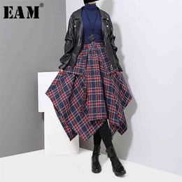 [EAM] Spring High Waist Red Plaid Split Joitn Loose Big Hem Half-body Skirt Women Fashion All-match JD402 210708