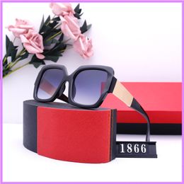 Mens Sunglasses Designer Women Sun Glasses Outdoor Drive Beach Eyewear Lady Casual High Definition With Box Designers D218197F