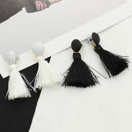 -DANNGLE LANDELIER 2021 Bouton rond givré Black and White Tassel Boucles d'oreilles pour femmes bijoux