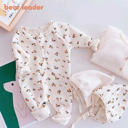 Bear Leader Autumn Fashion Baby Clothes Infant Floral Full Sleeves Rompers With Hat Toddler Casual Outfit Korean Style Outfits 210708