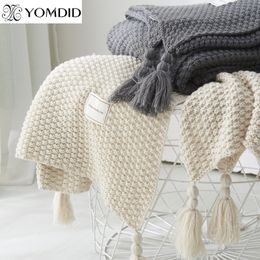 Thread Blanket with Tassel Solid Beige Grey Coffee Throw Blanket for Bed Sofa Home Textile Fashion Cape Knitted Blanket 210316