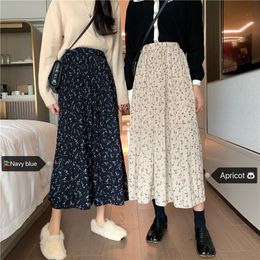 Vintage Floral Print A-line Pleated Long Skirts winter Women Korean Skirt Streetwear Drawstring Elastic Waist Midi Skirt lined 210309