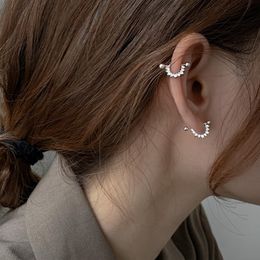 Hoop & Huggie Korean Fashion Ear Bone Earlobe Piercing Buckle Cartilage Earrings Women Geometric Screw Puncture Pendientes