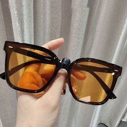 New sunglasses Men ins sunglasses top designer Woman sunglasses's retro Korean thin anti-ultraviolet glasses UV400