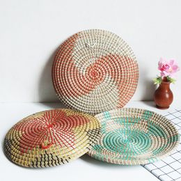 Woven Wall Basket Decor Seagrass Decorative Tray Hanging Fruit Bowl Rustic Decoration for Living Room Bedroom Kitchen