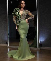 Green Olive Satin Formal Evening Dresses 2022 Sparkly Beaded Sheer Long Sleeves Plus Size Sweep Train Prom Pageant Party Gowns Robe De Soiree