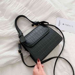 HBP Non- Korean version foreign style portable women alligator Single Shoulder Bag Fashion versatile small square tide