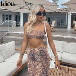 Kliou Leopard Sexy Two Pieces DrSet For Women SleevelStraplOne Shoulder Shaped Waist Skinny Clubwear Female Outfits X0709