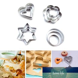 12pcs/set Stainless Steel Cookie Biscuit DIY Mold Star Heart Round Flower Shape Cutter Baking Mould Tools