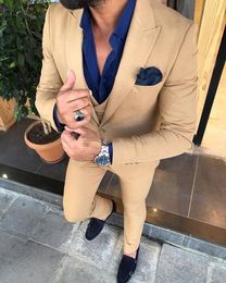 Brand New Groomsmen Peak Lapel Groom Tuxedos One Button Men Suits Wedding/Prom/Dinner Best Man Blazer ( Jacket+Pants+Tie+Vest ) W995