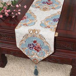 Proud Rose European Chenille Runner Decor Custom Tea Table Cloth High-grade Bed Flag Pendant Y200421