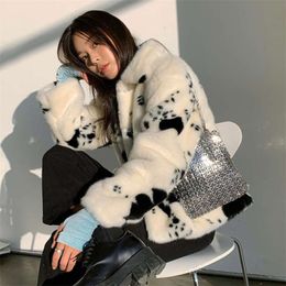 Korean small cow pattern imitation mink fur coat female short thick black and white spotted plush 210928