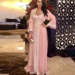 New Arrival Pink Kaftan Morrocan Evening Dresses With Appliques V Neck Long Sleeve Chiffon Satin Dubai Prom Dresses Elegant Party Dress 2021