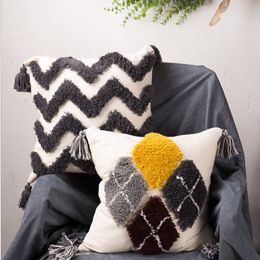 Grey Diamond Handmade Morocco Embroidery Cushion Cover Coffee Dot Black Home Decor Pillow Cover 45x45cm PillowCase Pillow Sham 210315