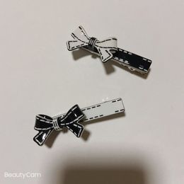 Party gifts black and white acrylic bow hairpin one word clips side clip for ladies favorite delicate Items C fashion headdress jewelry accessories