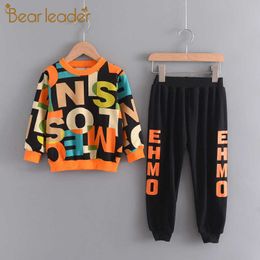 Bear Leader Boy Girl Clothing Sets Autumn and Winter Fashion Long Sleeve Active Letter Pullover Top and Casual Pants Kid Clothes 210708