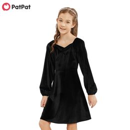 Arrival Spring Kid Girl Elegant Velvet Dress for Kids Happy Year Party Clothes 210528