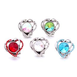 Wholesale Fashion Heart Rhinestone Ginger Snap Button Clasp Jewellery Findings Women Men Red blue pink Zircon Charms 18MM Metal Snaps Buttons factory supplier