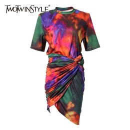 TWOTWINSTYLE Print Hit Colour Two Piece Set For Women O Neck Short Sleeve Tops Ruched Skirts Tie Dye Sets Female Fashion 210730