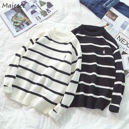 Pullovers Men Striped Thicker Knitted Couples Long Sleeve Winter Fashion Chic Ulzzang Korean Style Leisure Vintage Loose Retro Y0907