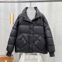 Ailegogo Autumn Winter Women 90% White Duck Down Short Jacket Casual Female Stand Collar Pocket Coat Warm Snow Outwear 211011
