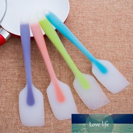 Food grade Silicone Cream Baking Scraper Non Stick Butter Spatula Cutter Chocolate Smoother Heat Resistant Kitchen Pastry Tools