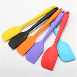 Kitchen Silicone Cream Butter Cake Spatula Mixing Batter Scraper Brush Butter Mixer Cake Brushes Baking Tool Kitchenware RRE12727