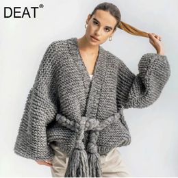 DEAT 2021 New Autumn And Winter Fashion Women Clothes V-neck Lantern Sleeves Knits Beige And Grey Colour Knits Cardigan WJ511011 210218