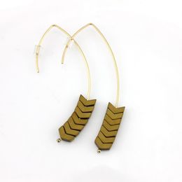 2021 new Classic 2 inches Chevron Stone Brass Threader Earrings for Women V Shaped Arrowhead Drop Threaders Earrings Jewellery Accessories