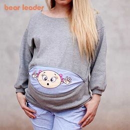 الدب زعيم الأمومة النساء الحوامل بلوزات الأزياء الربيع طويلة الأكمام هوديس قمم القطن مضحك نمط طباعة ملابس 210708