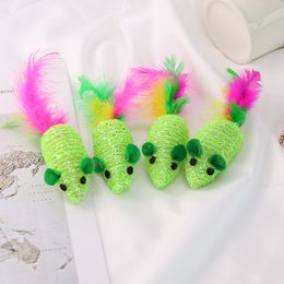 Green braided Artificial feather mouse toy with funny sounds Funny supplies Scratch resistant animal toys