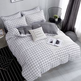 Bonenjoy Queen Size Bedding Set White Colour Black Plaid Microfiber Reactive Printed King Size Bed Linen Sets for Bedroom Kit C0223