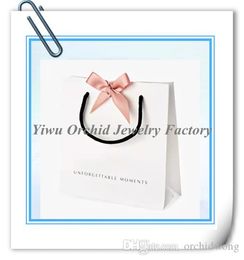 Großhandel 10 Stück exquisite hochwertige Papier-Geschenktüte 16 * 16 * 6 cm passend für Pandora Schmuck Armband Halskette Box Verpackung Tasche Einkaufstasche