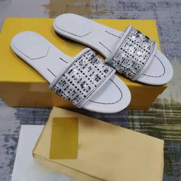 2021 Sandali Sandali fatti a mano Denim Flat Slipprs Shoes Ladies Summer outdoor beach causal Infradito Luxurys fiore grigio Designer Box Big size 42