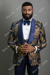 Men Suits Gold Pattern and Navy Blue Groom Tuxedos Shawl Satin Lapel Groomsmen Wedding Best Man ( Jacket+Pants+Vest+Tie ) C699 X0909