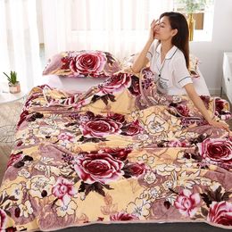 Super Soft Coral Velvet Double Bed Single Flannel Cover Air Conditioning Blanket (not include pillowcase 210316